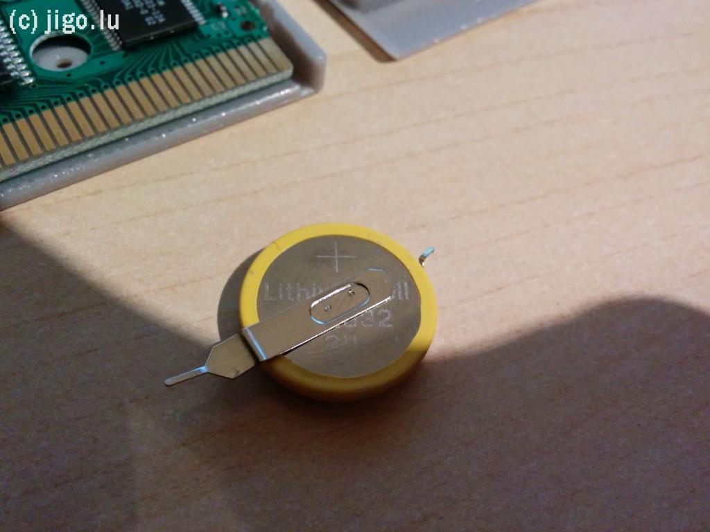 Battery with soldering tails